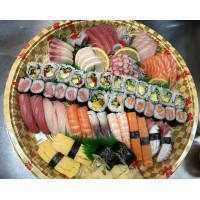 T2. Sashimi, Sushi & Maki (72 pcs)